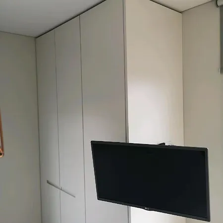Rezidence Avenue Des Mespeliers In & Bbb Apartmán