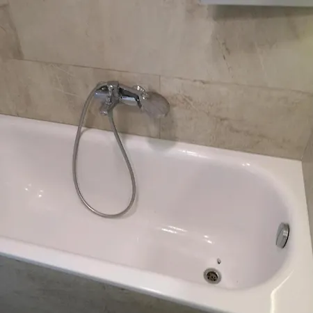 Rezidence Avenue Des Mespeliers In & Bbb Apartmán